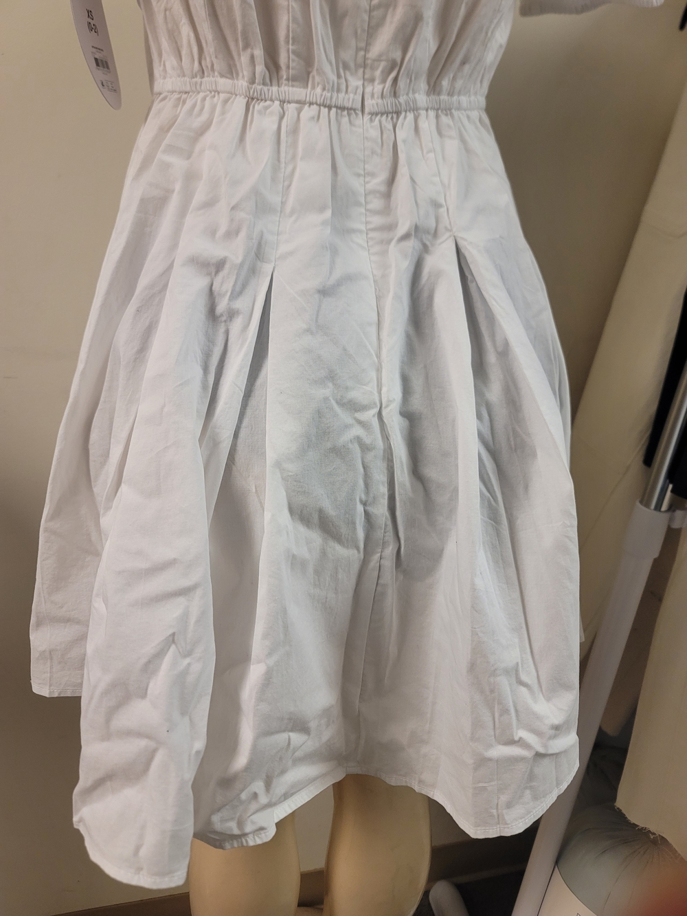 White Puff Sleeve Button-Front Dress - Picture 6 of 7